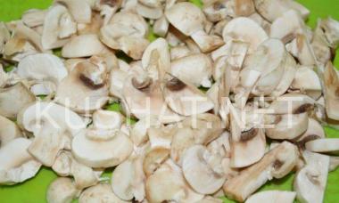 Сос од шампињони од печурки